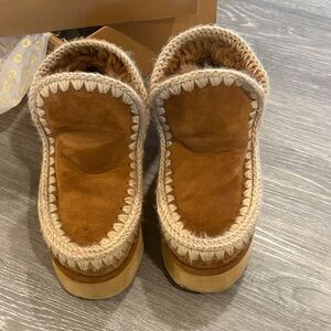 Mou Cozy Tan Moccasin-Style Women's Shoes